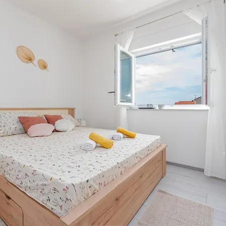 Apartment Jasna Povljana